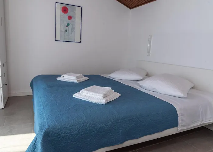 Stara Gavza 13 * Cres